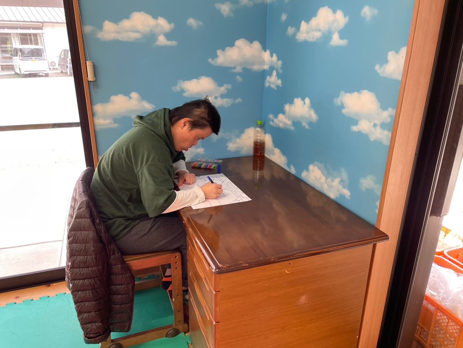 生活介護はぴねす　絵画・作品作り