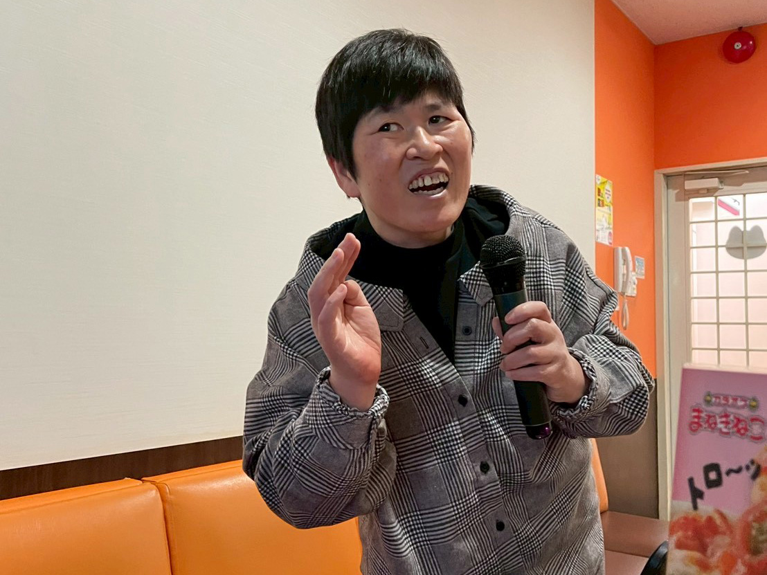 生活介護はぴねす　カラオケ