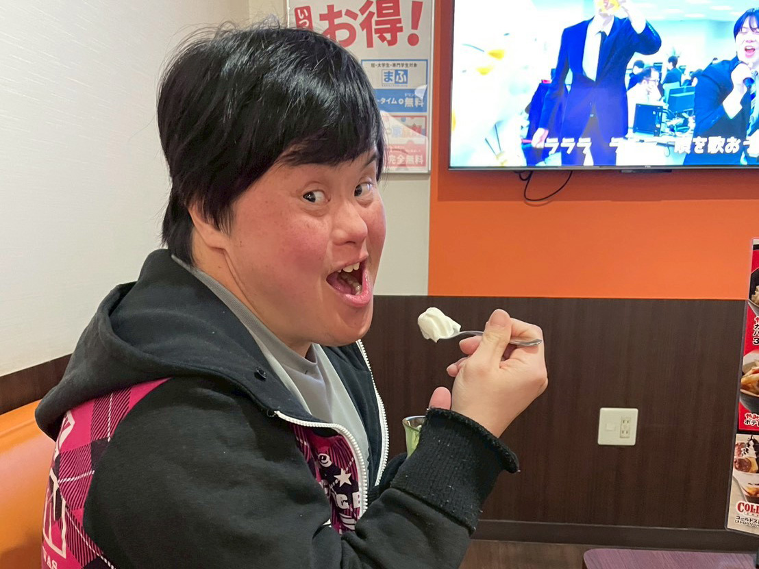 生活介護はぴねす　カラオケ